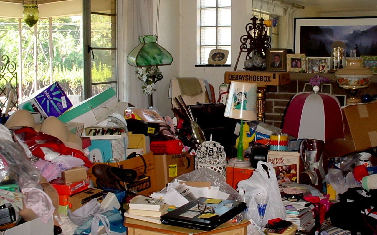 Decluttering Without the Overwhelm