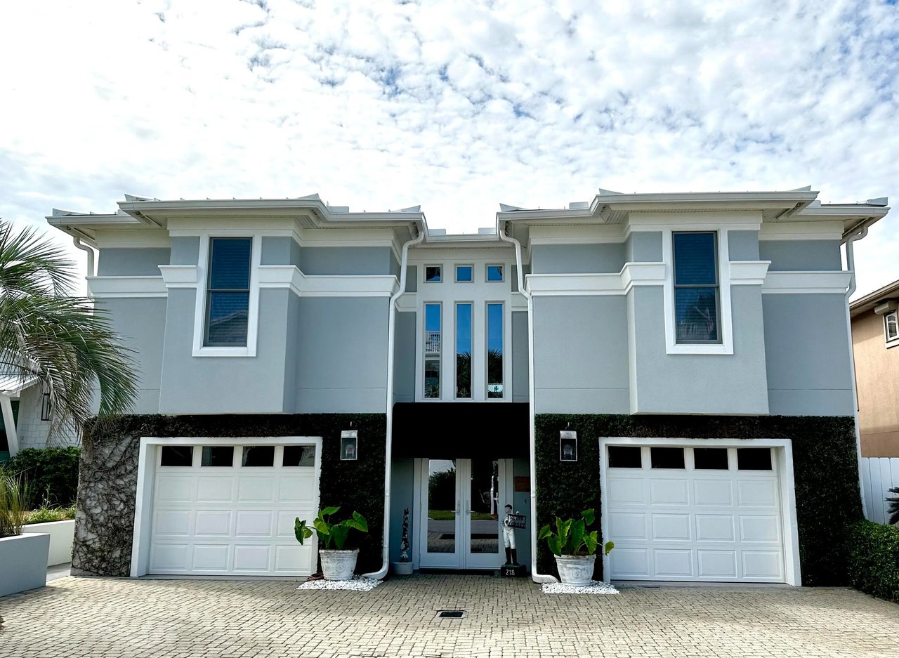218 Sand Cliffs Dr