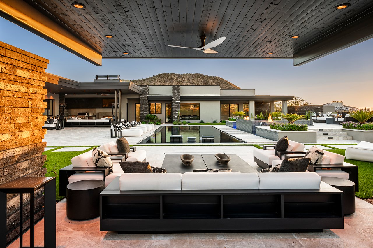 10784 E PINNACLE PEAK Road