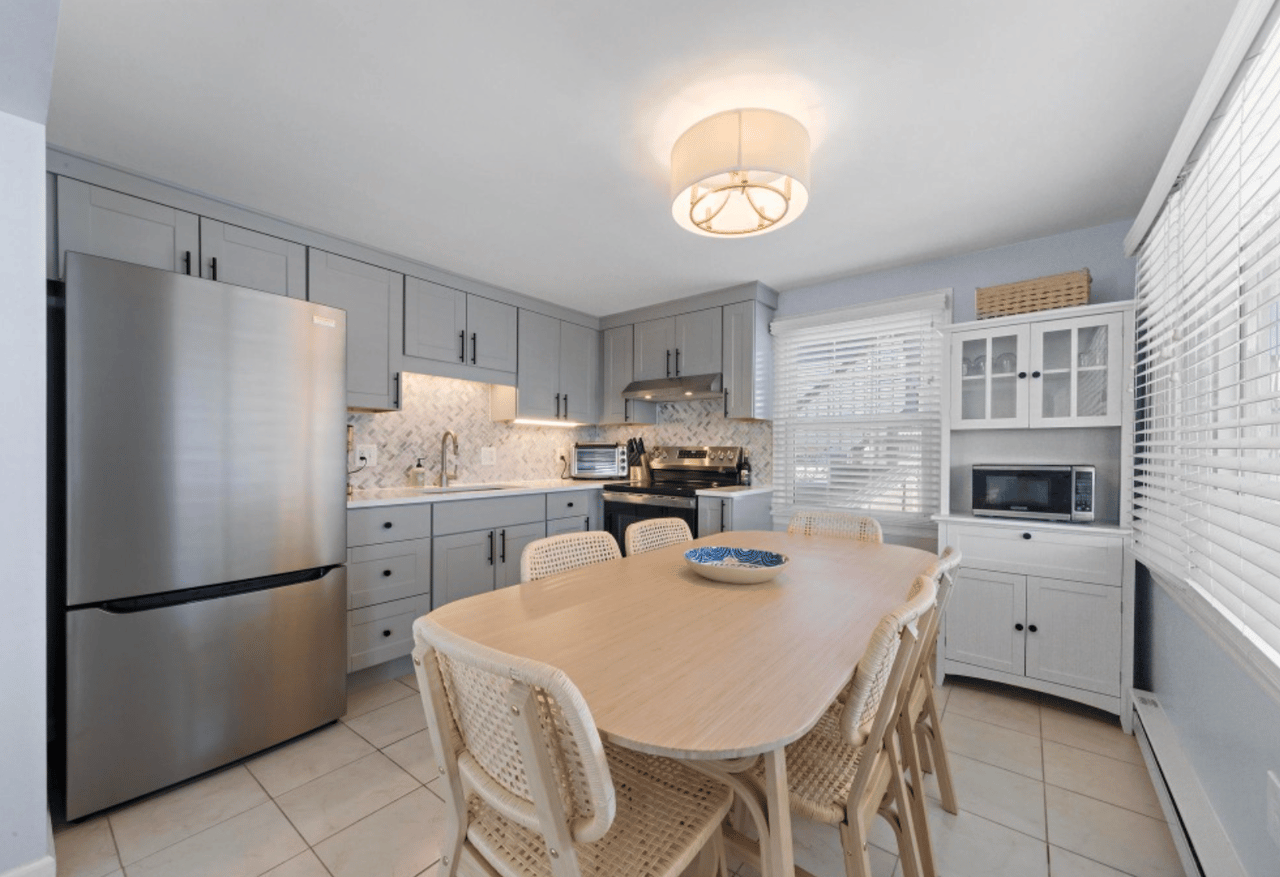 31 W 87th Street, Brighton Beach