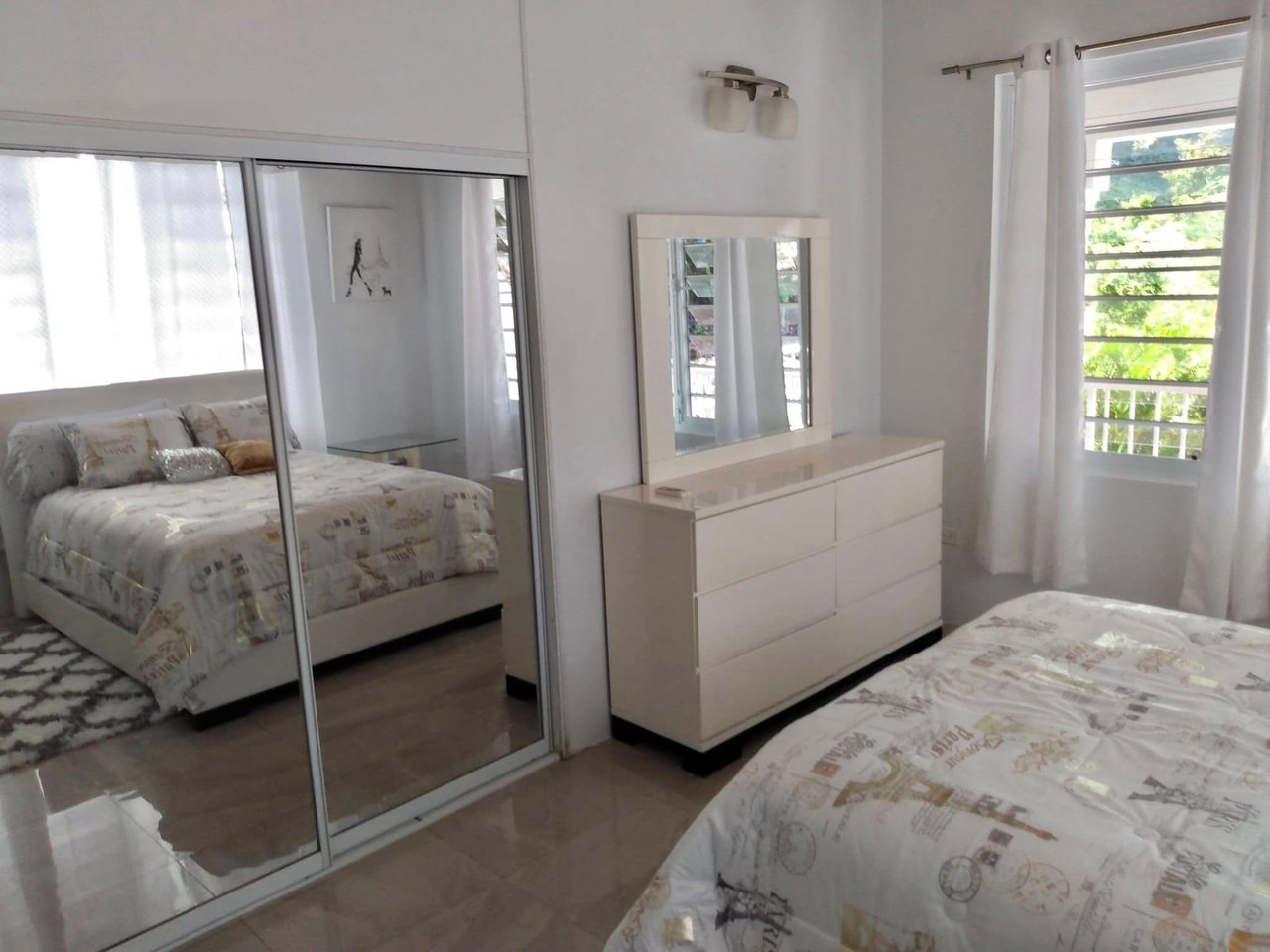 1122 Harrigan Estate 2 Bedroom Apartment