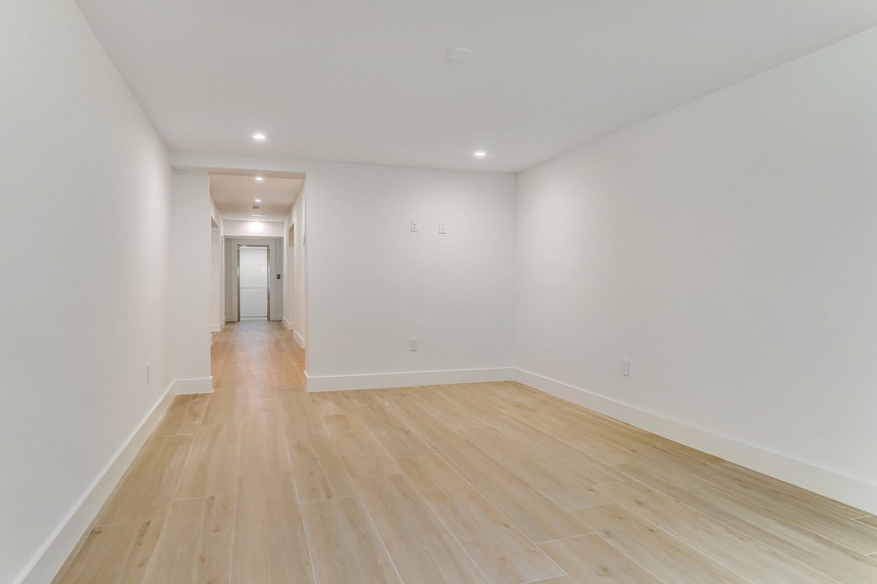 	  	1138 Basil Rd, Mclean, VA 22101