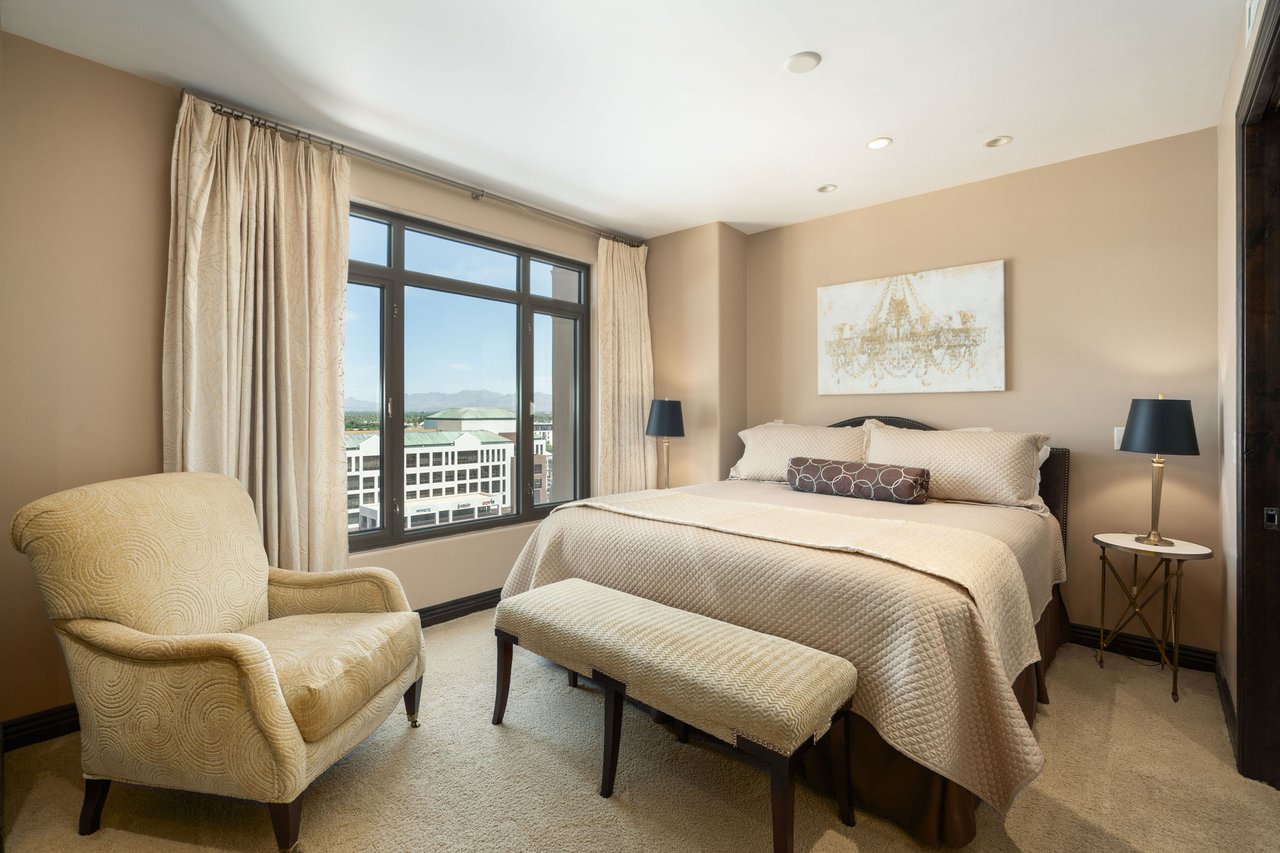 7181 E CAMELBACK Road 1001