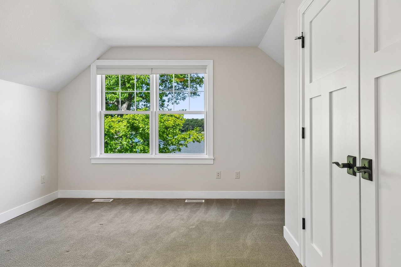 Lake Minnetonka Living: Beautiful Lakeshore Home Now Available for Rent in Orono