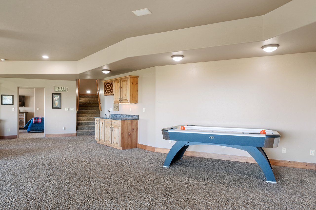 2700 W BUTTERFLY Ridge