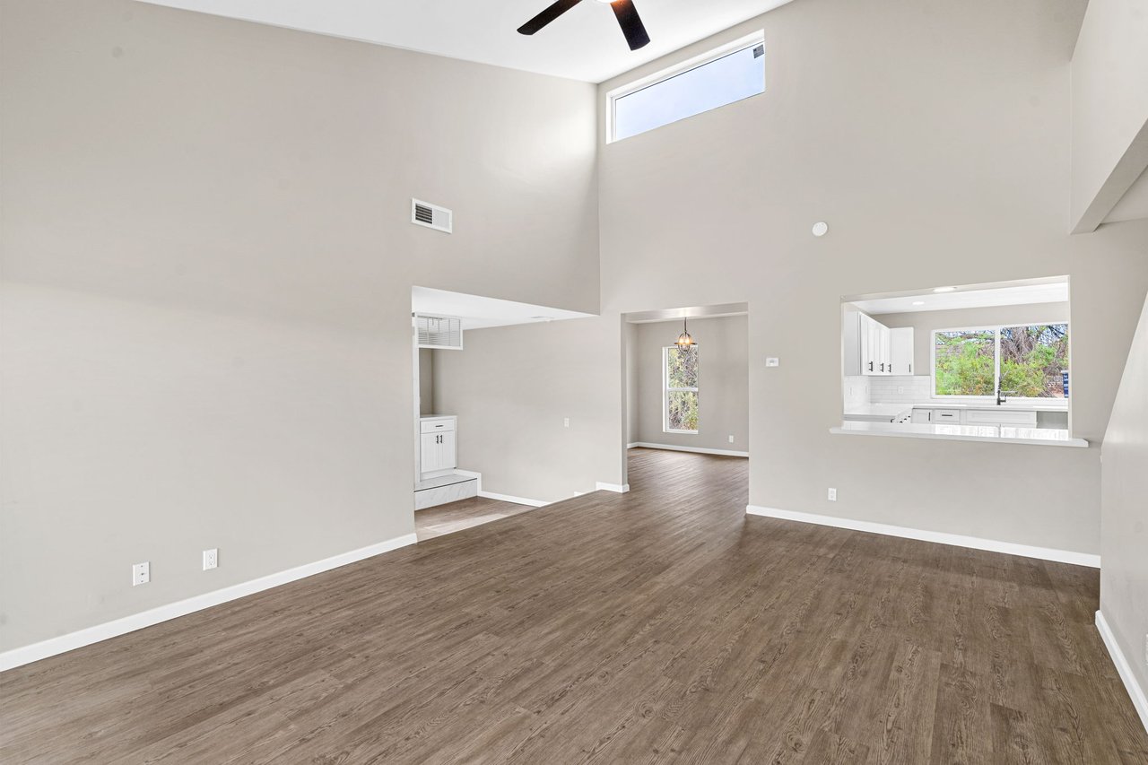 211 E CAMPO DESIERTO RD, Tempe, AZ 85288