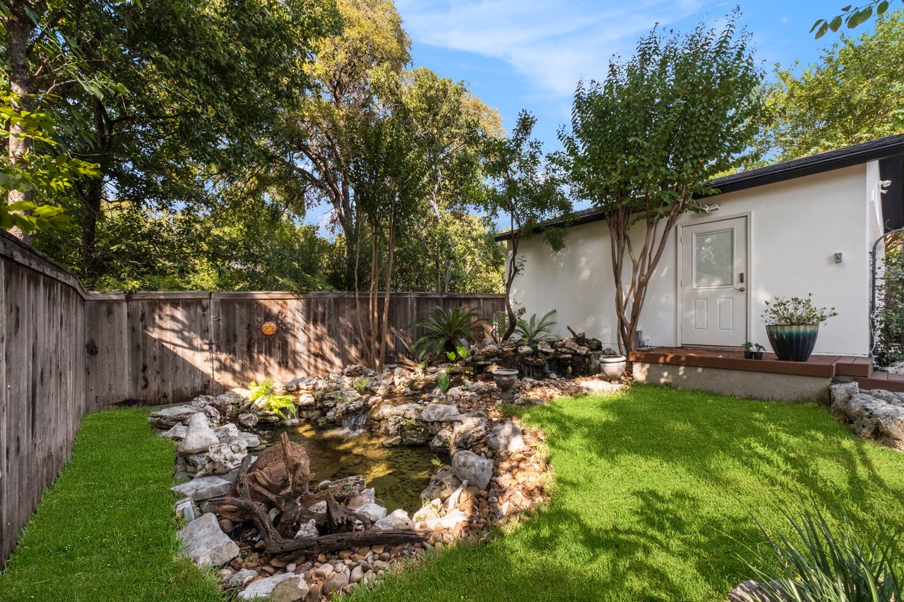 A Slice of Texas Charm in Alamo Heights