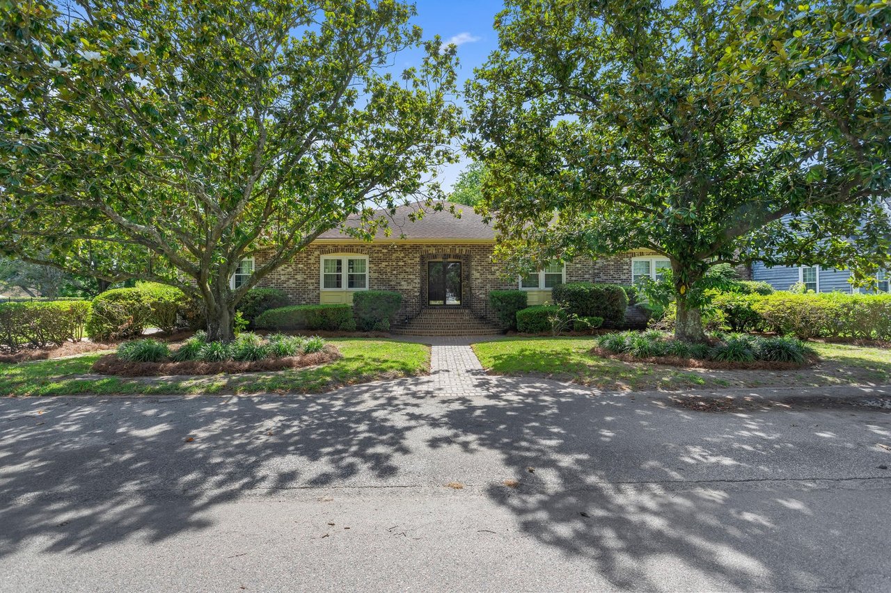65 Rebellion Road, Charleston, SC 29407