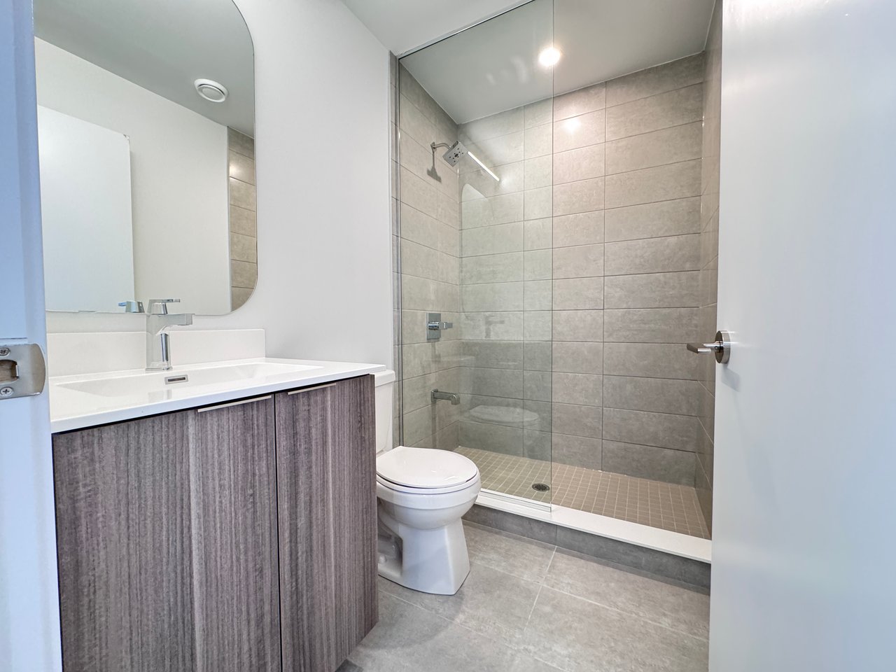 15 Richardson Street 904, Toronto C08 Unit: 904