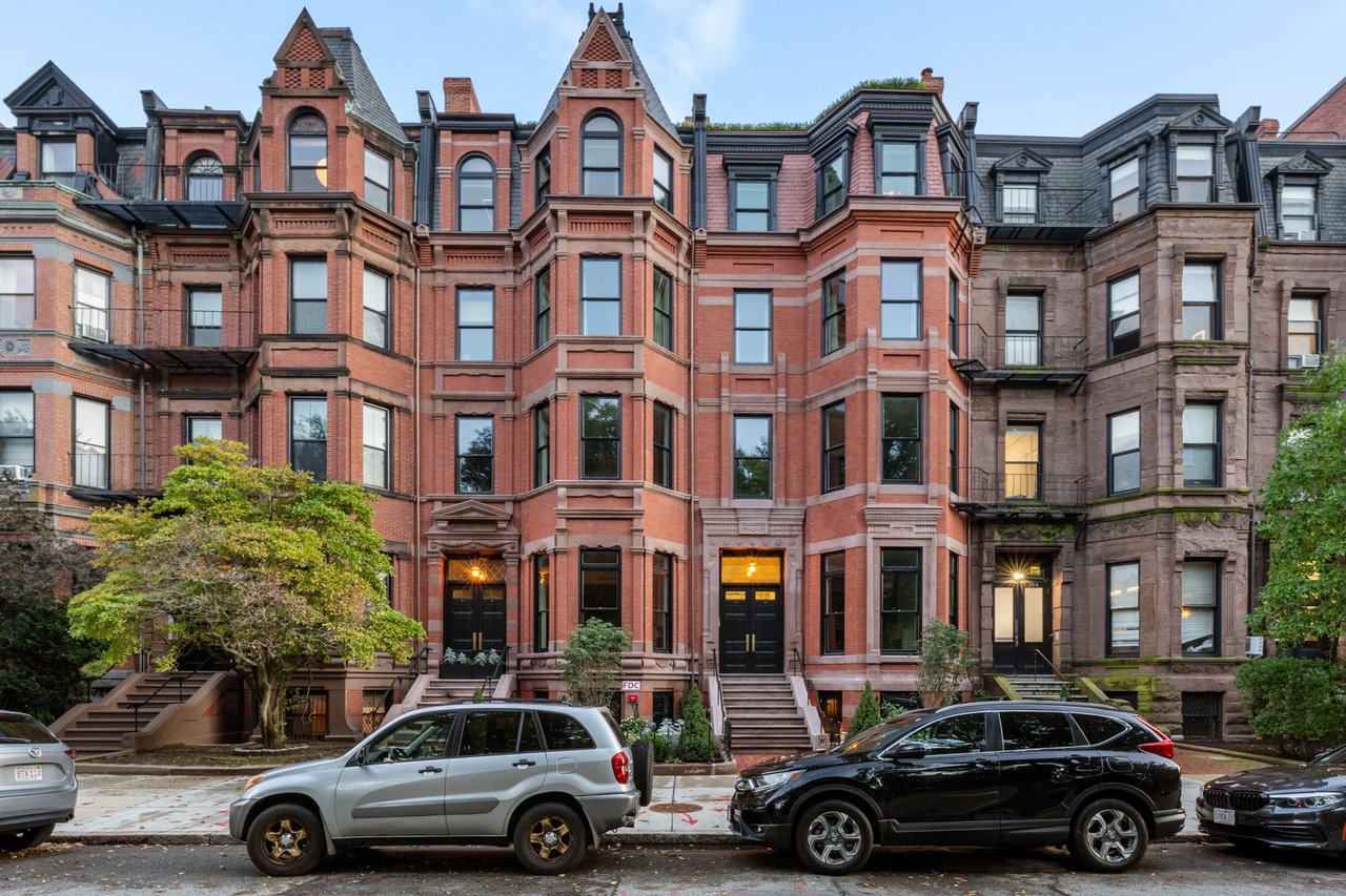 260-262 Commonwealth Avenue # 1A