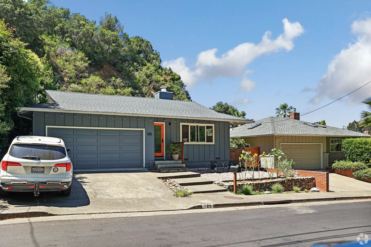 The Hill That Splits Bret Harte Into Two Housing Markets