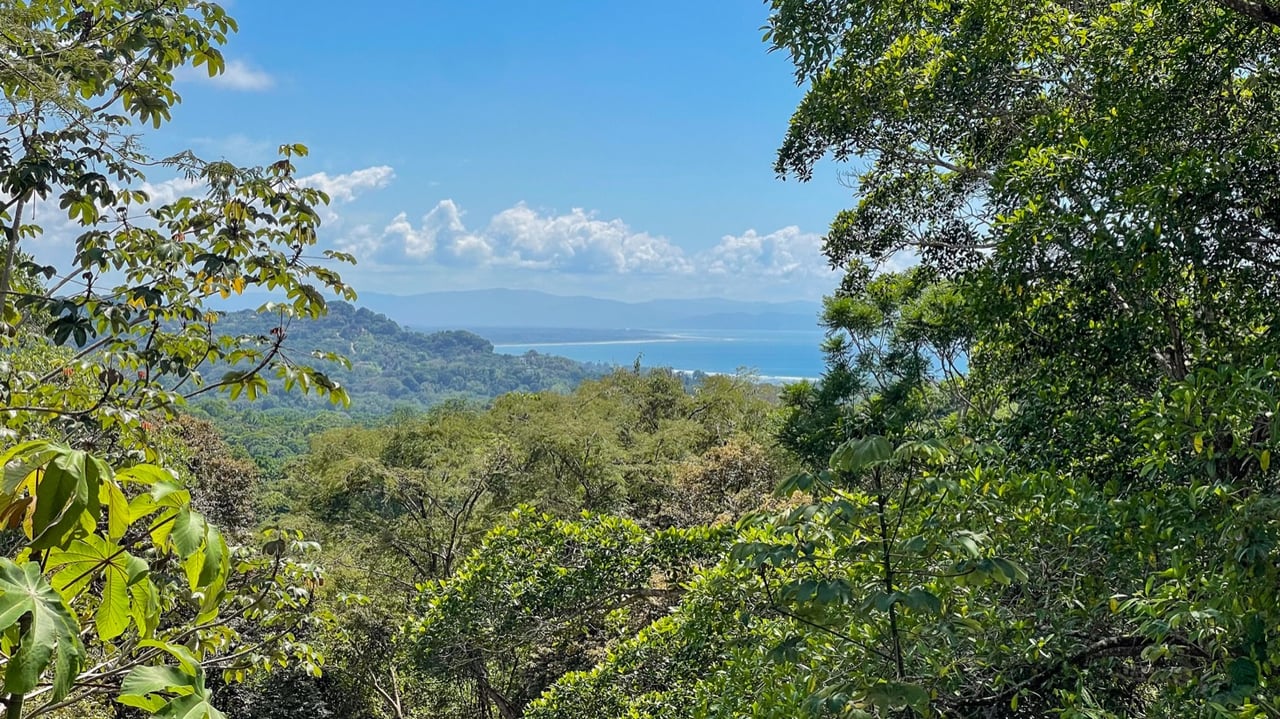 Private Modern Tropical Paradise Home For Sale in Ojochal, Costa Rica