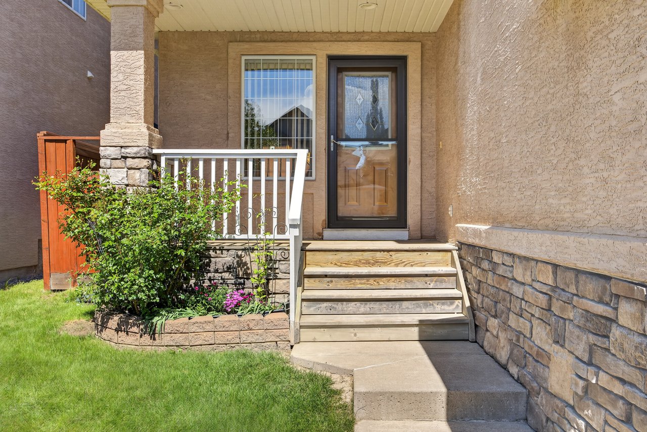 139 Tuscany Ridge Close NW