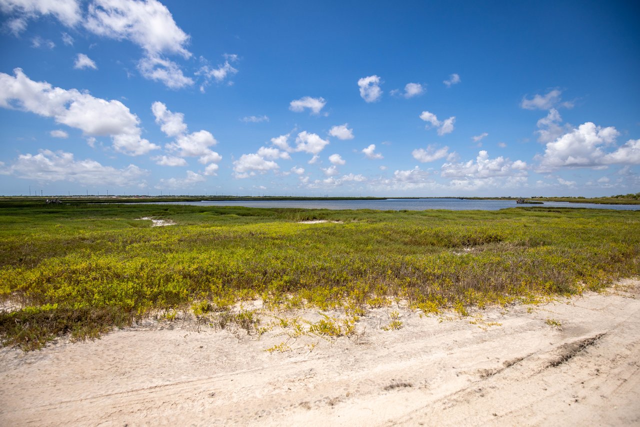 Cape Velero Drive 60 | Development Opportunity | 60± Acres | Rockport, TX