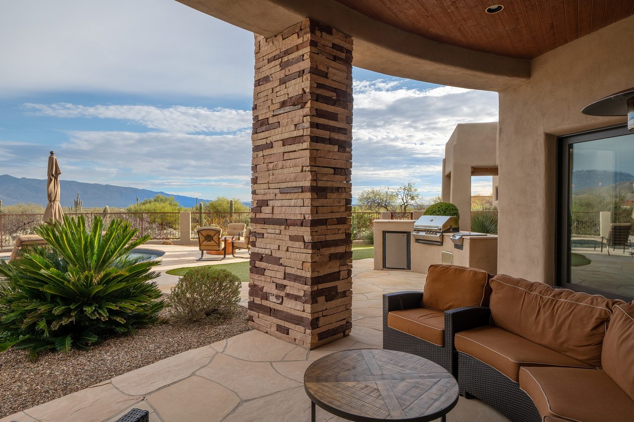 Stunning Desert Contemporary 