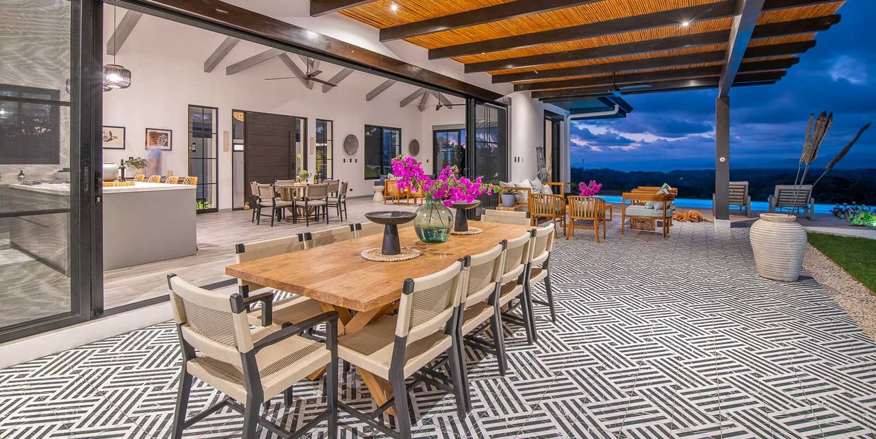 Villa Frangipani / Playa Hermosa, Santiago, Santa Teresa
