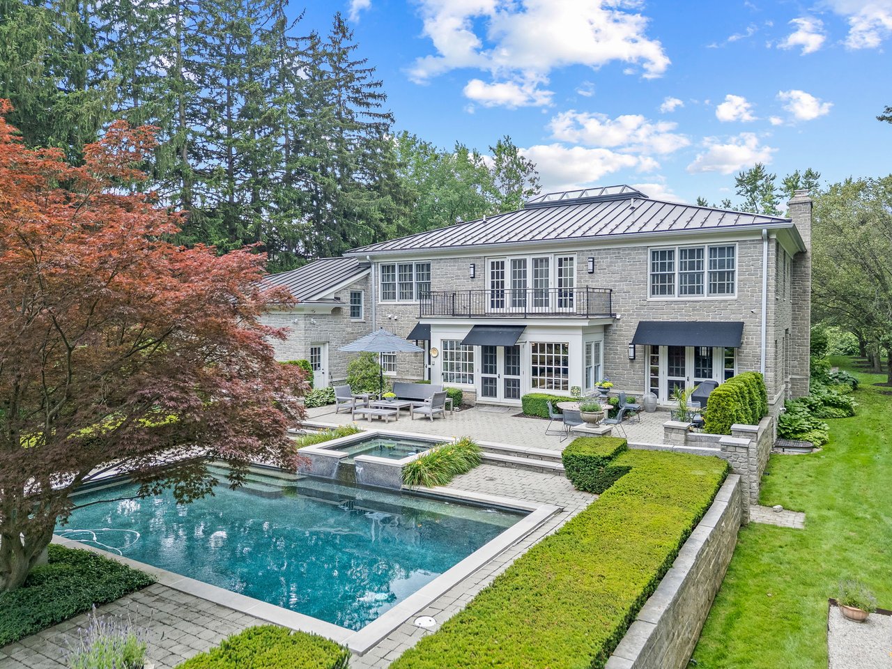 5425 Brookdale Rd, Bloomfield Hills, MI 48304