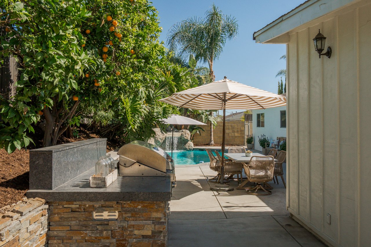 4522 Loganview Drive