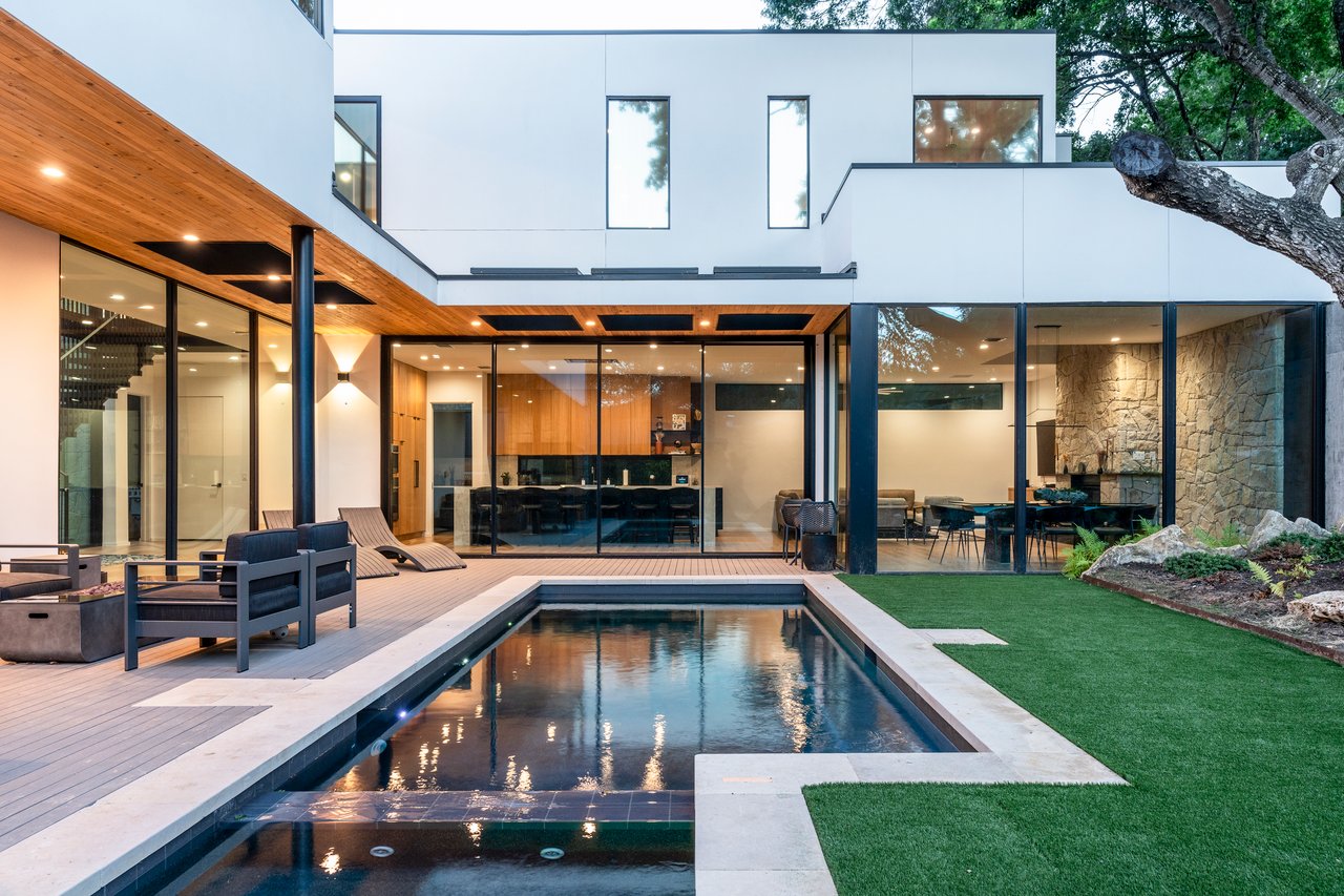 2108 Matterhorn Lane Austin TX 78704