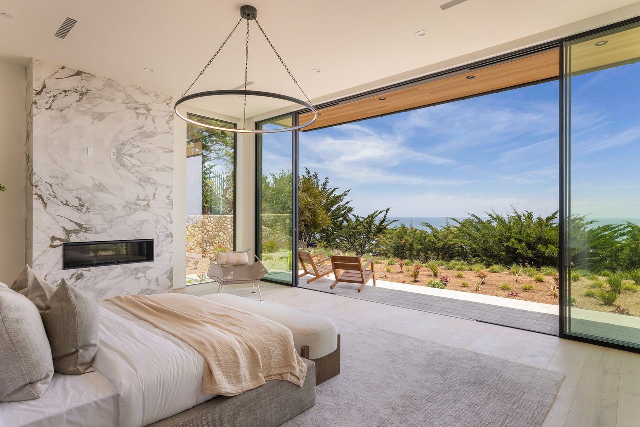 Ellice Street, Malibu
