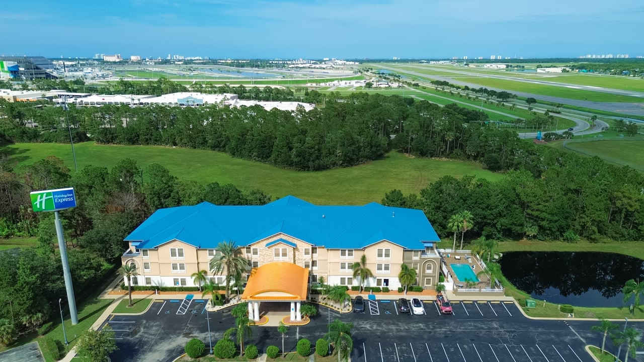 Daytona Speedway Hotel