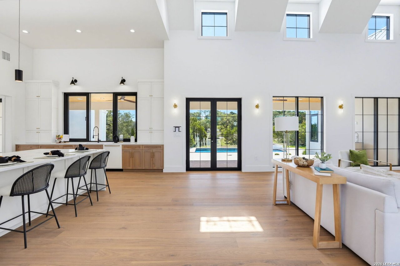 24508 Barnes Canyon