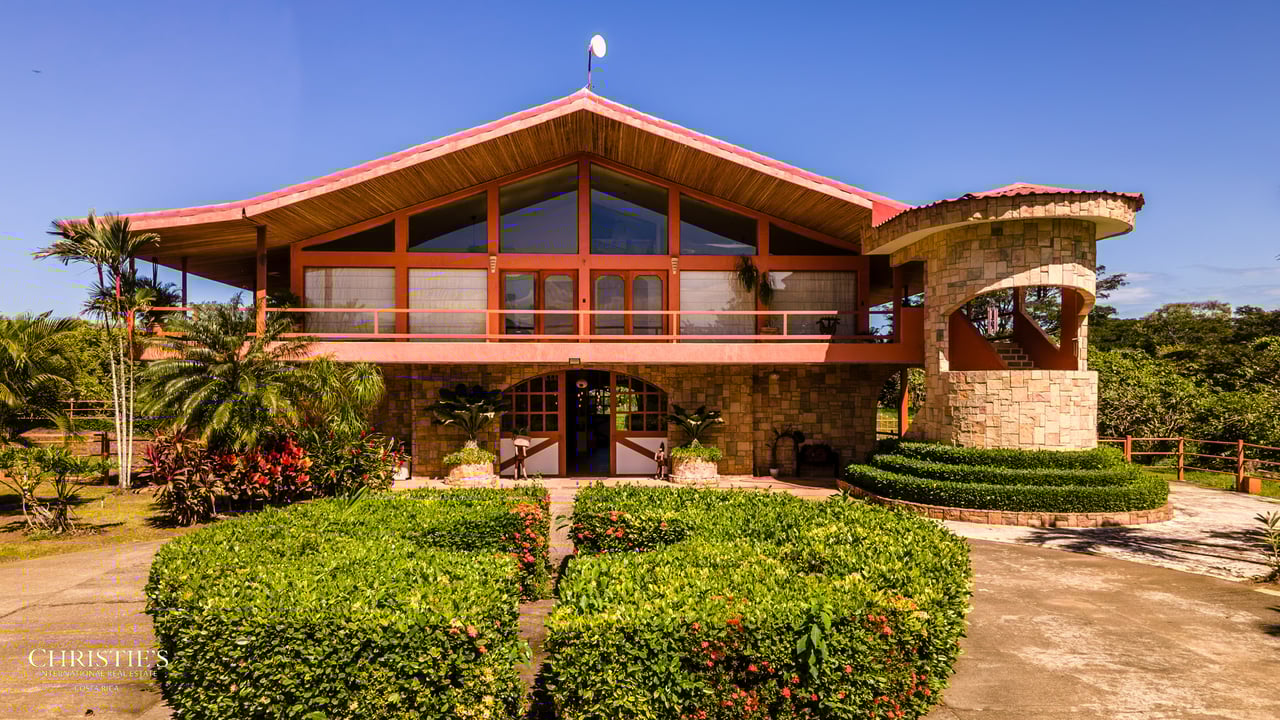 Finca Sweet Prince – A Private Equestrian Estate of Unmatched Elegance
