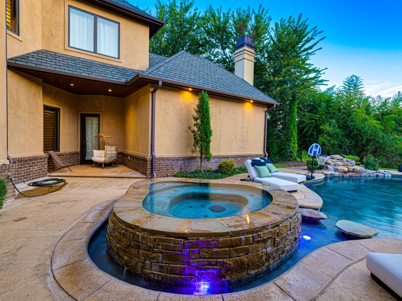 The Agency Oklahoma Listing of the Week in Stonemill - 11649 Mill Hollow Court in OKC - Wyatt Poindexter - The Agency 