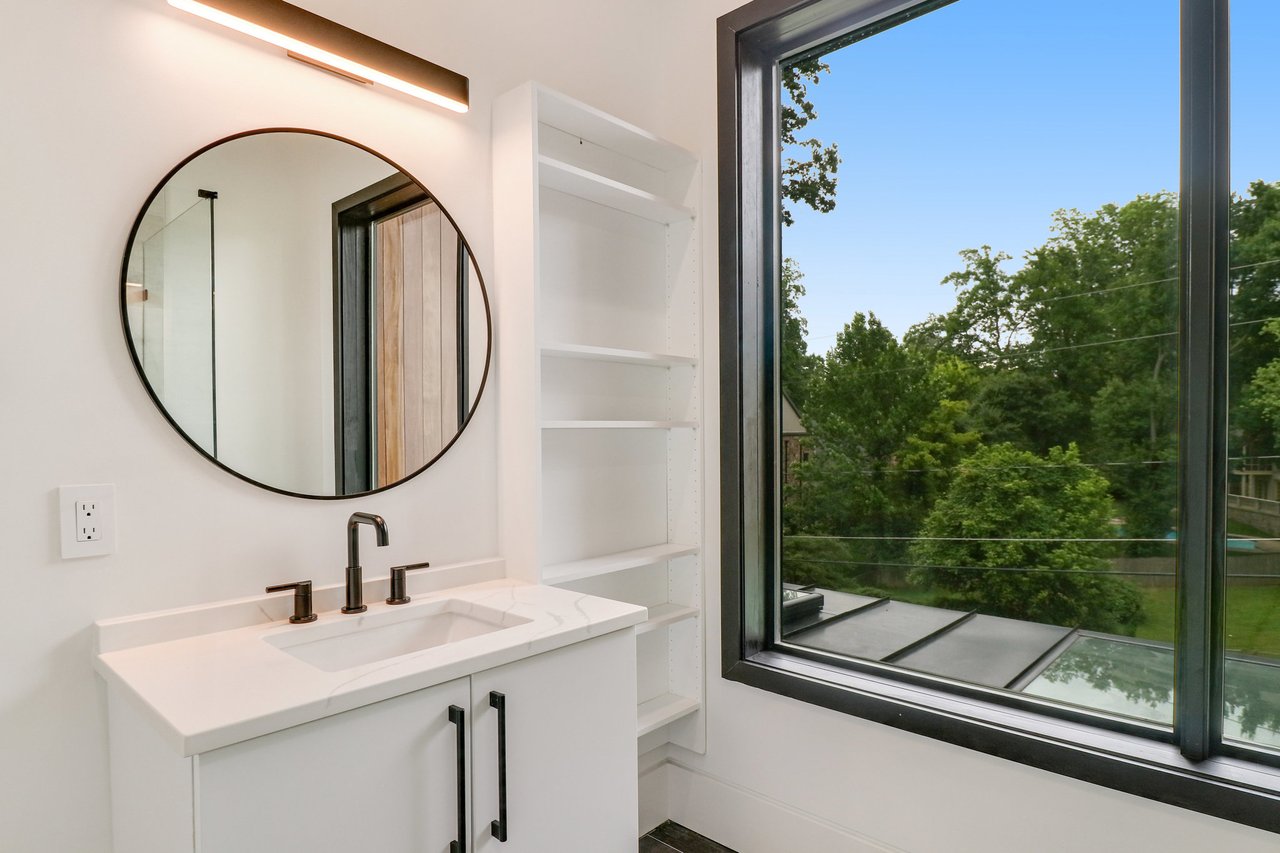 	  	1138 Basil Rd, Mclean, VA 22101