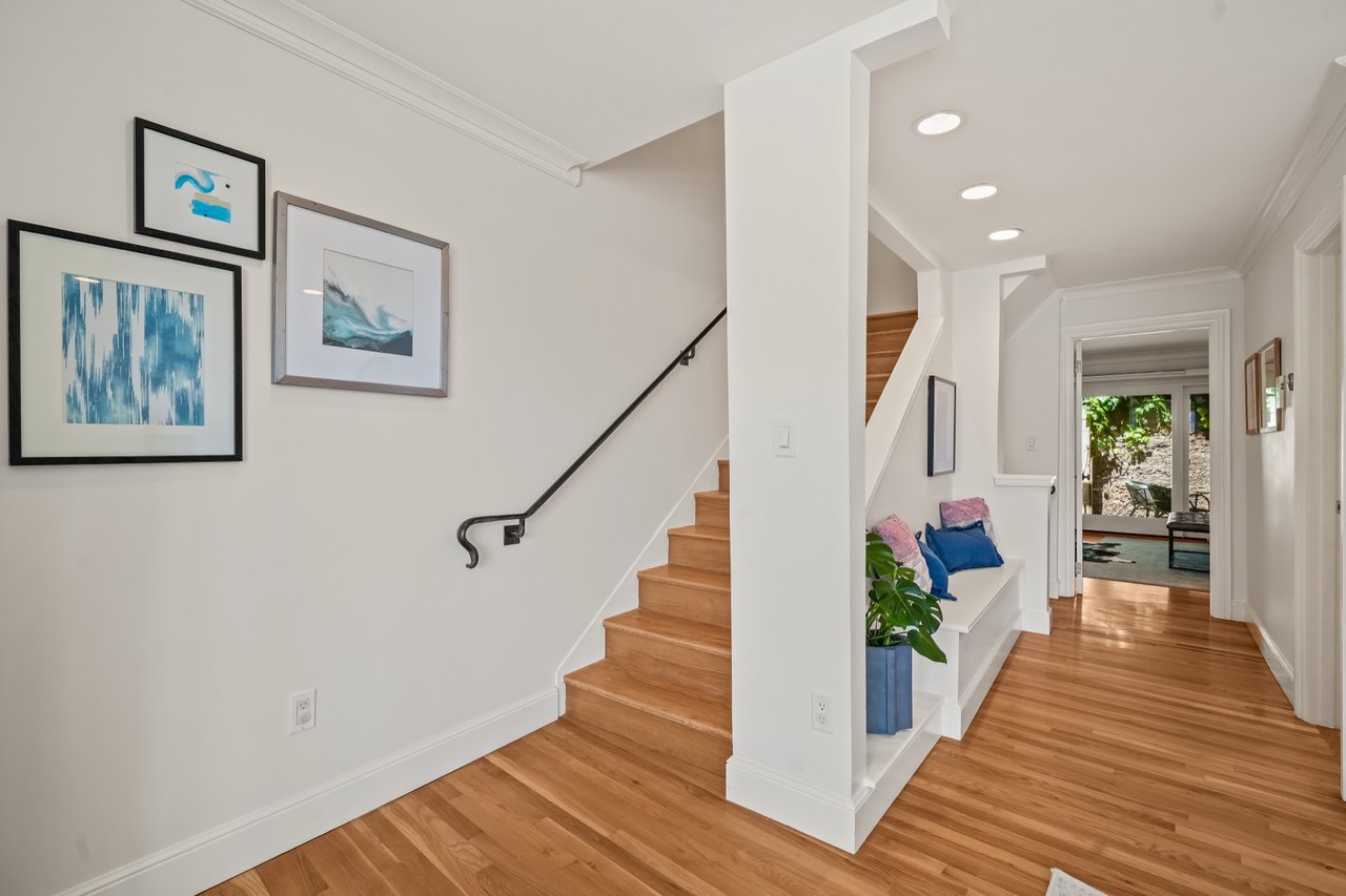 324 Corbett Ave