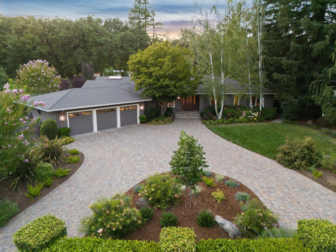 19273 Citrus Lane, Saratoga