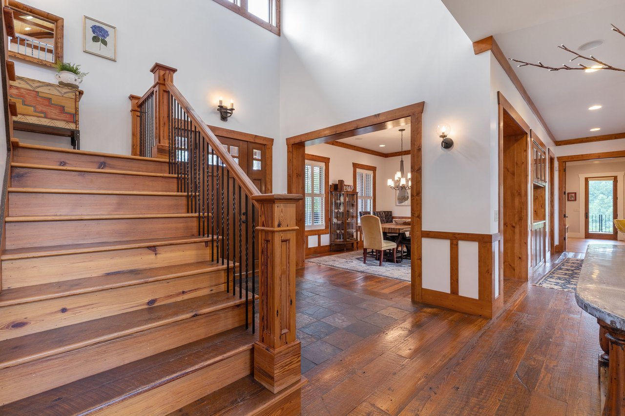 368 Sweetgrass Dr