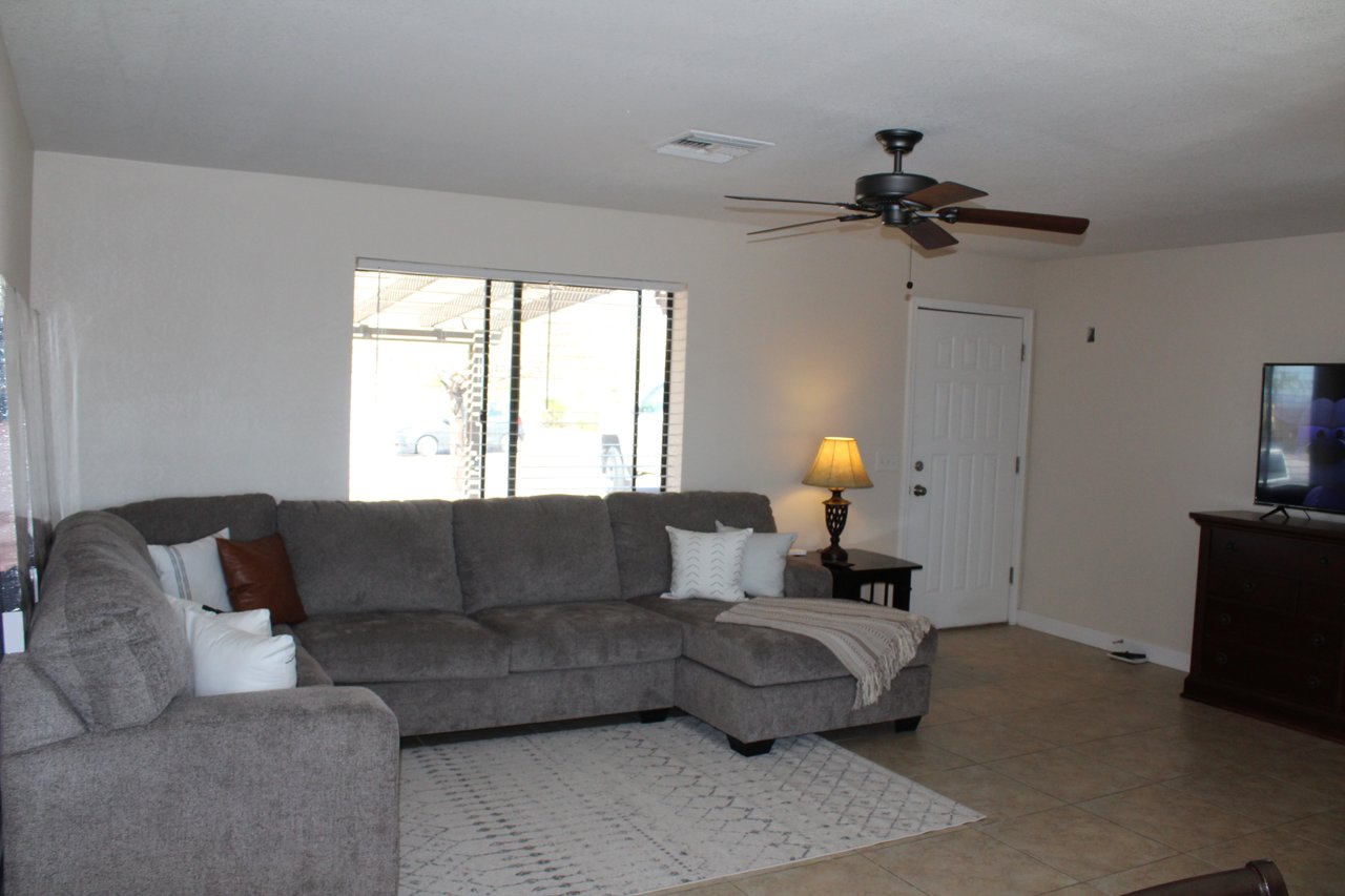 2360 Huntington Dr.