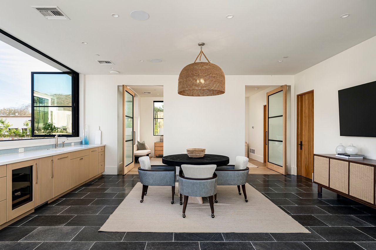 5029 E DESERT PARK Lane