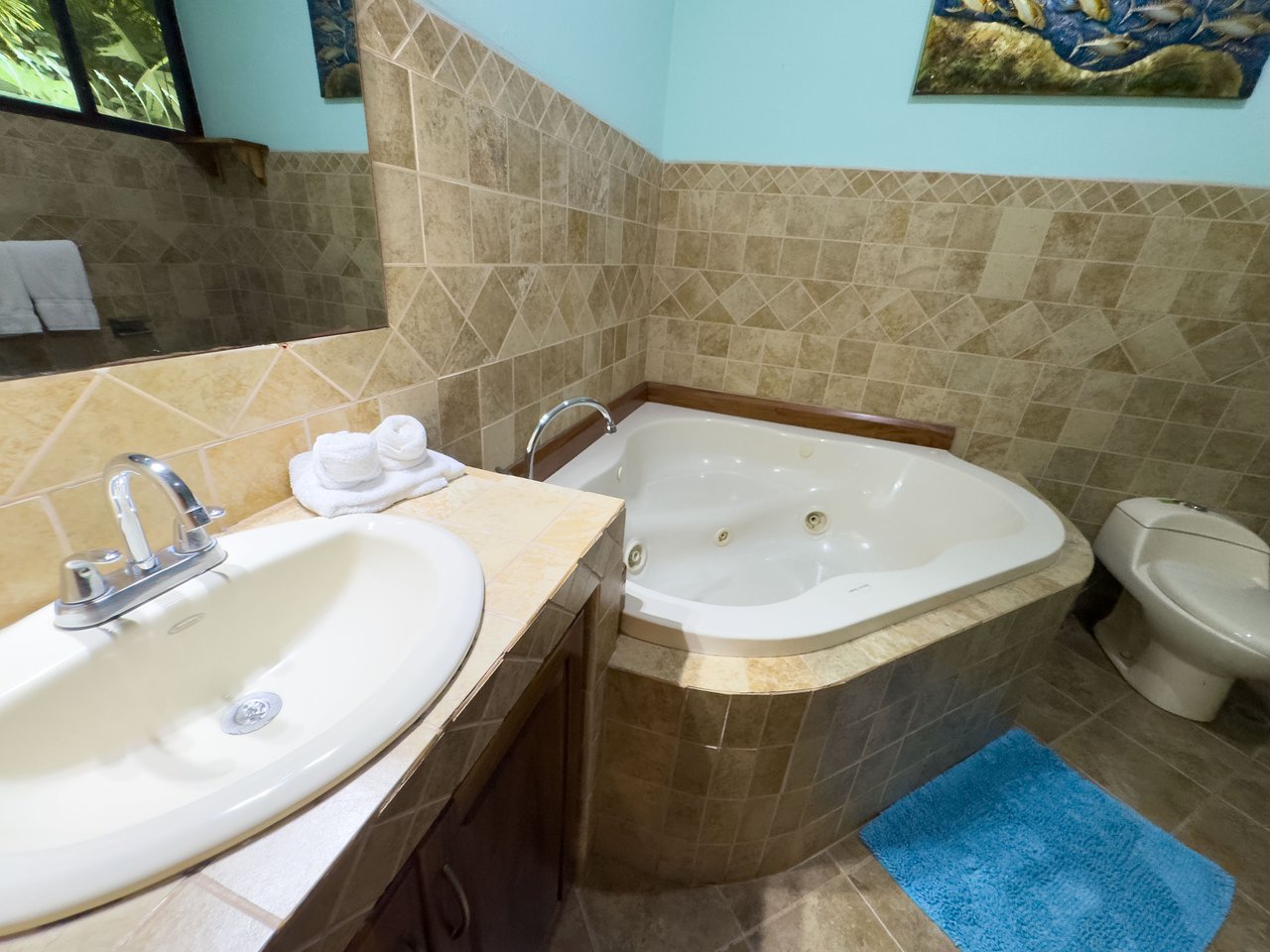 Turn-Key Jungle Retreat Home in Manuel Antonio