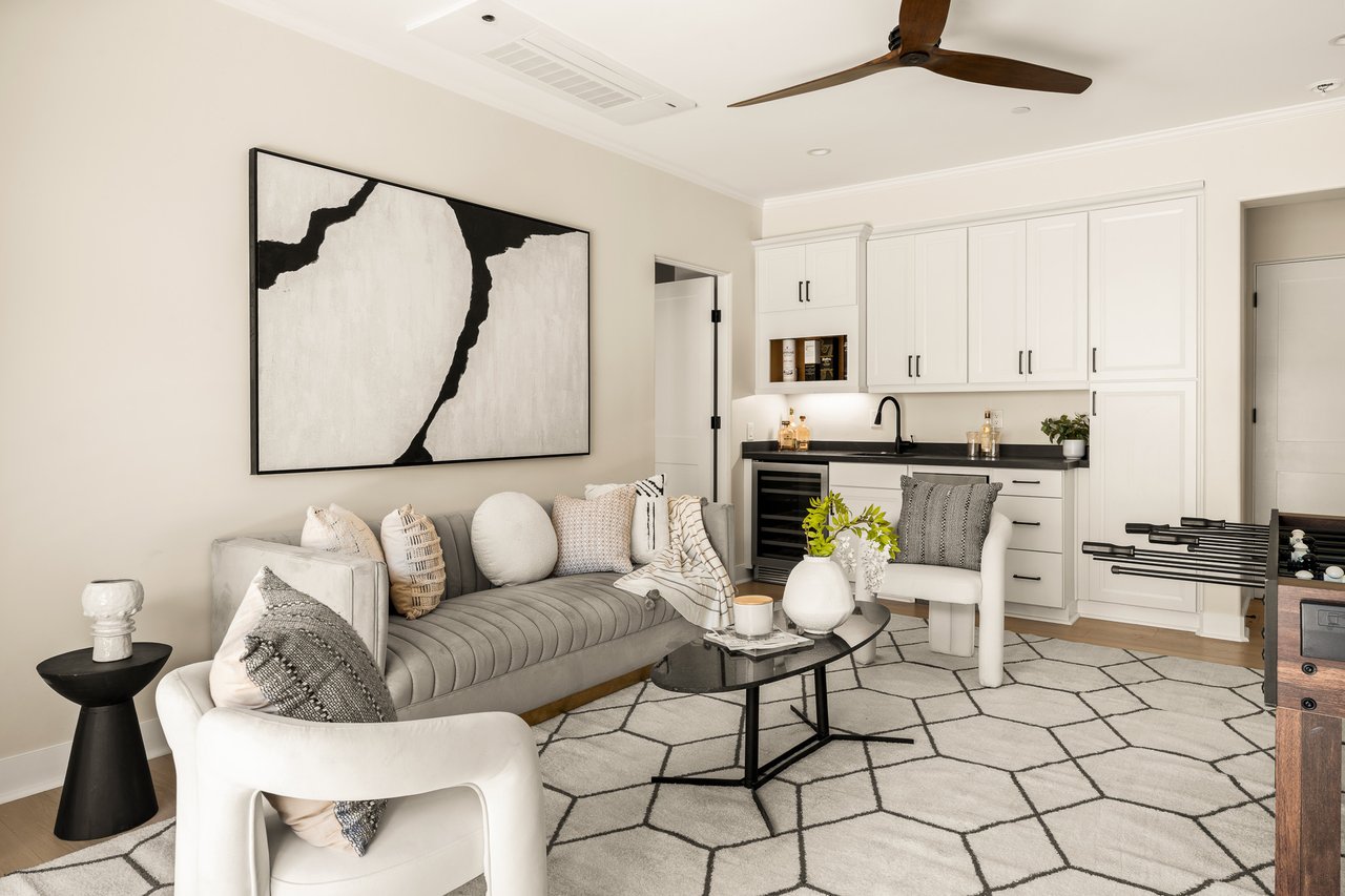812 N Cleveland St #1, Oceanside