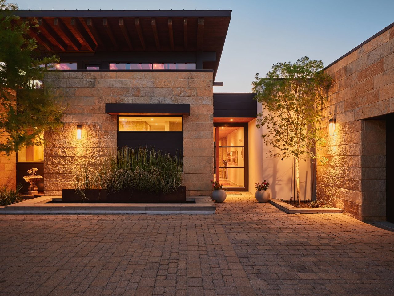 The Lake View Modern Garden Estate