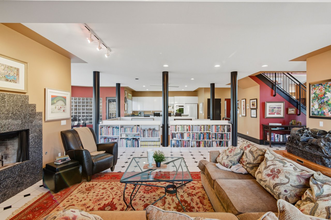 64 Patterson Mews SW