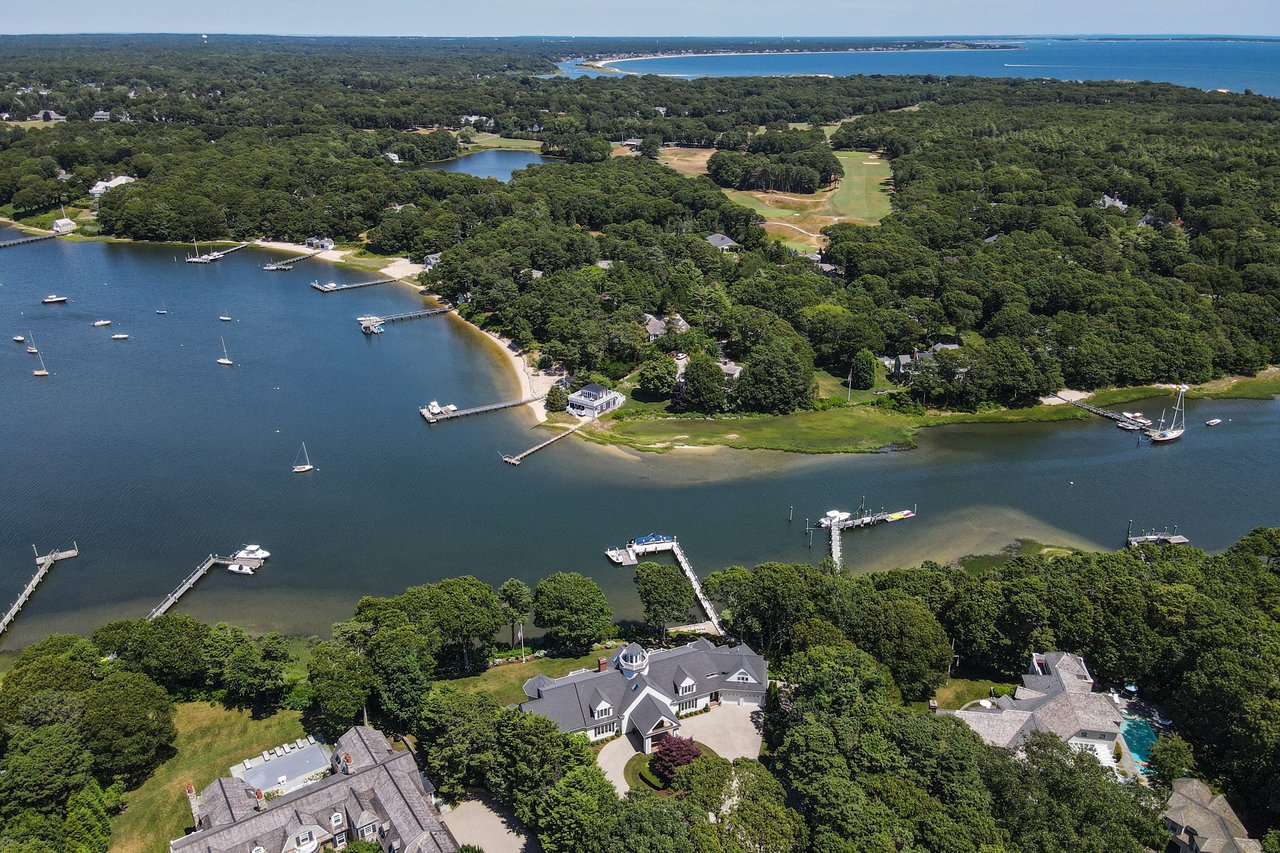 Breathtaking views over West Bay and Eel River