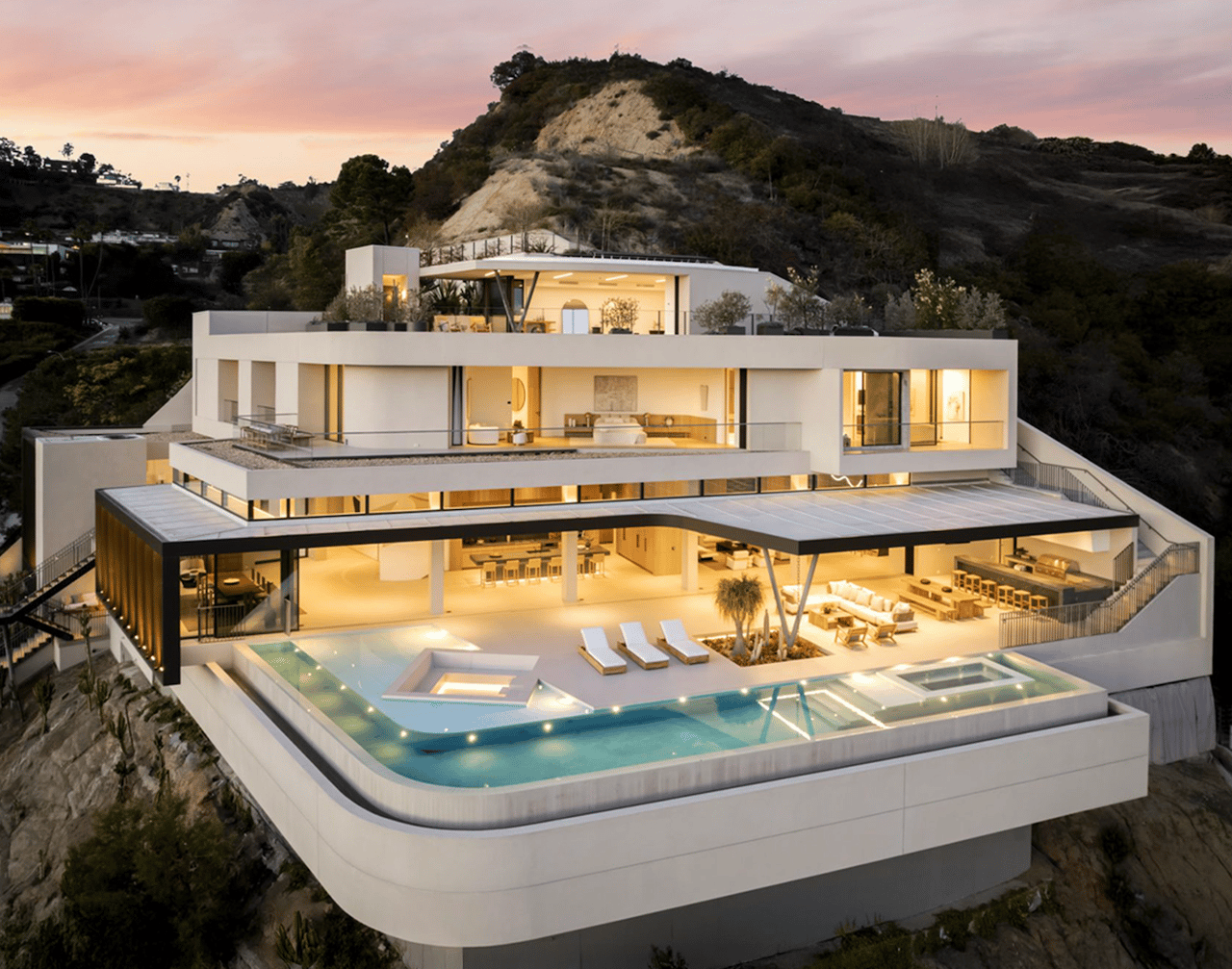 Billionaire AI Co-Founder Pays Nearly $30 Million for L.A. Spec House