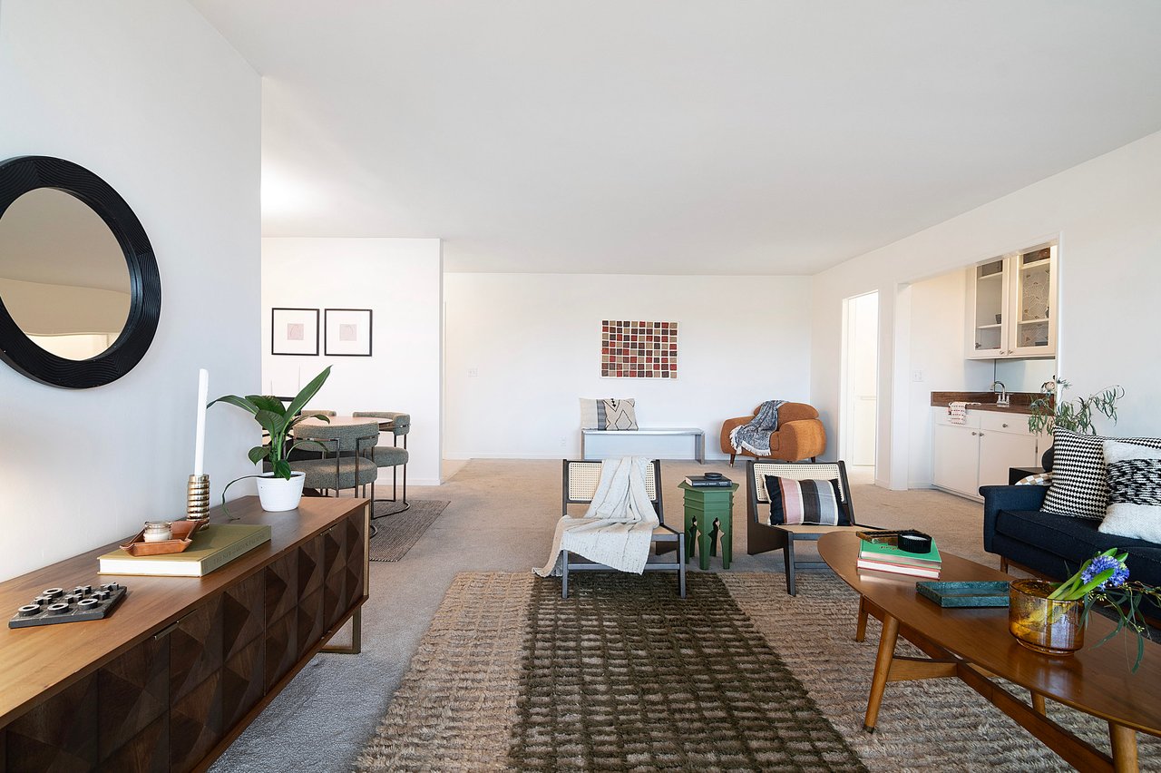 8701 Delgany Ave, #208