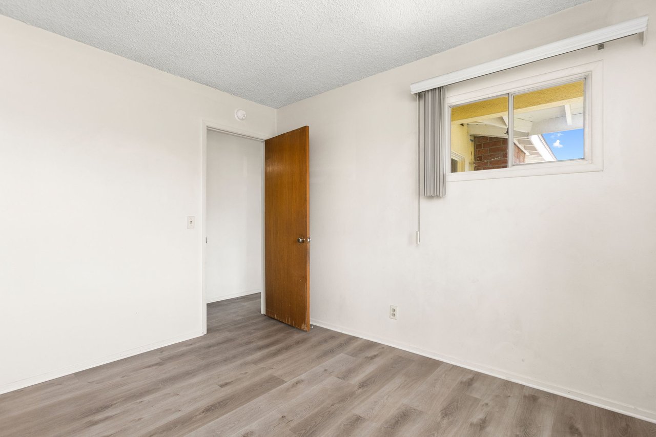 8805 Stardust Lane