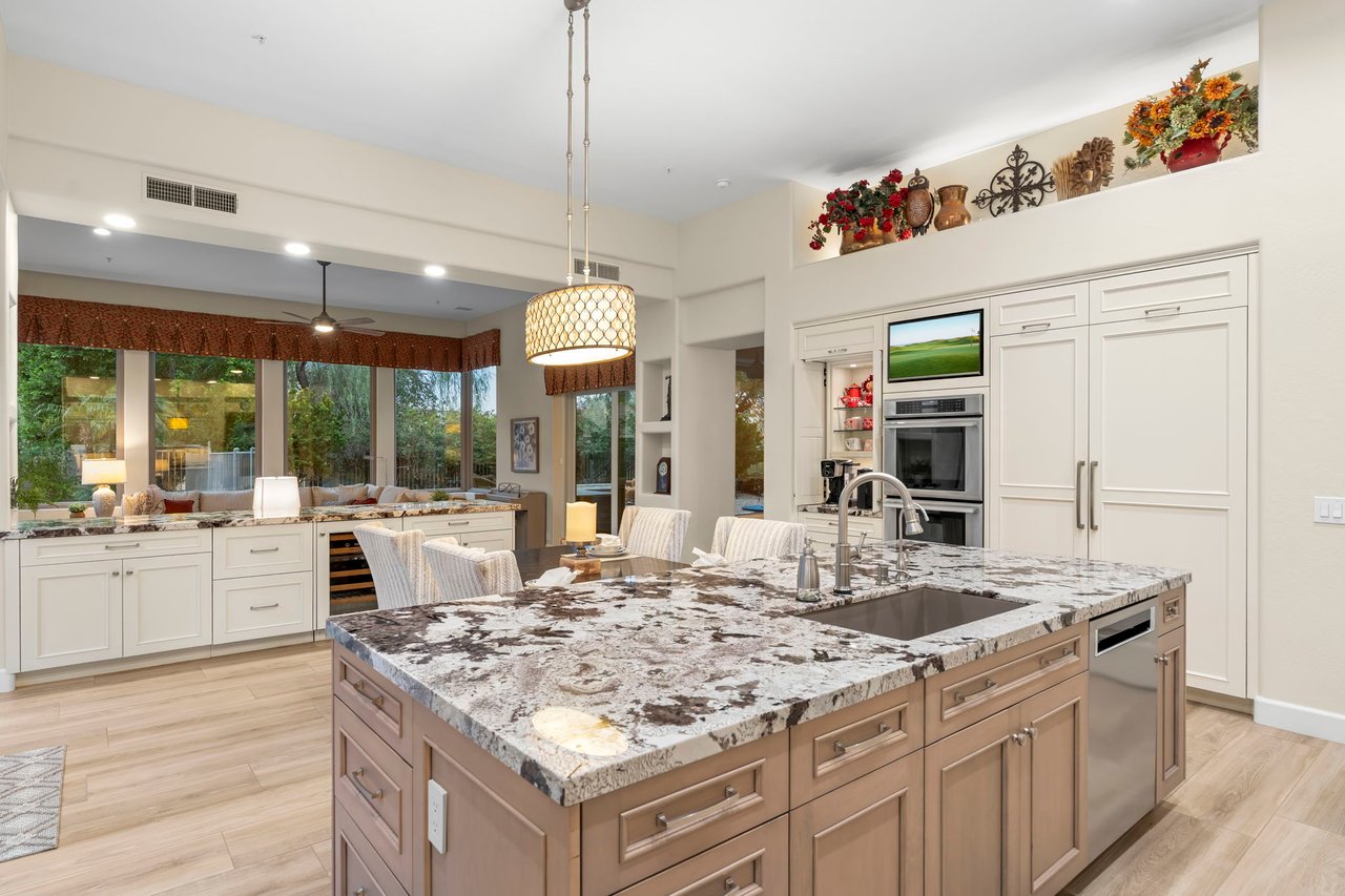 11063 E JASMINE Drive