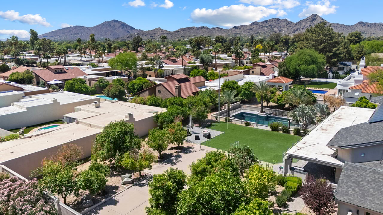 7281 E ROYAL PALM Road