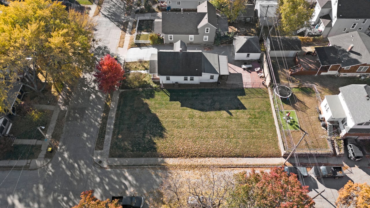 Aerial view of buildable lot at 4400 Fairmount Ave Kansas City