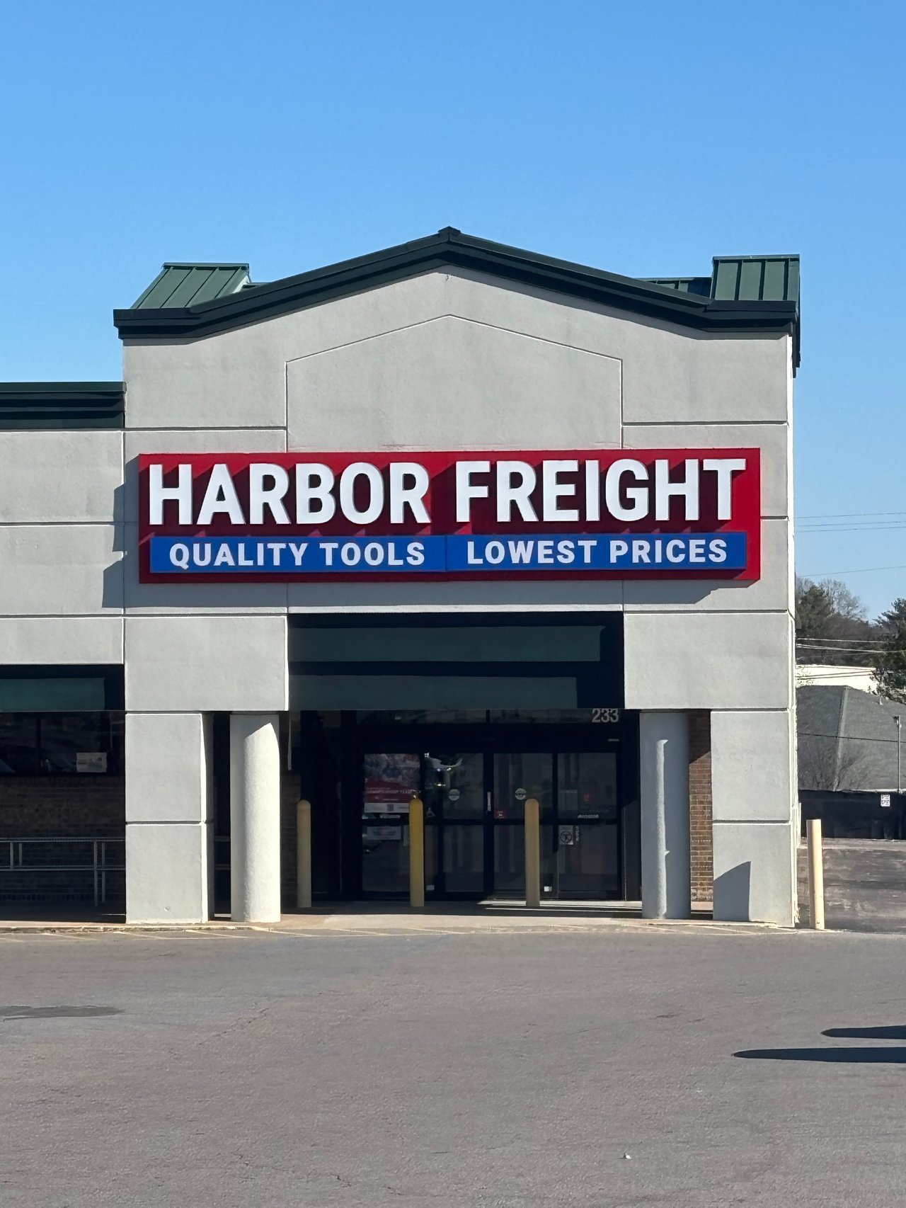 201-233 South Lowry Street