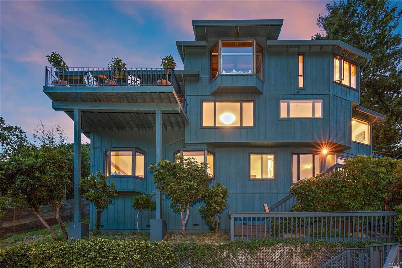16 Manzanita Pl