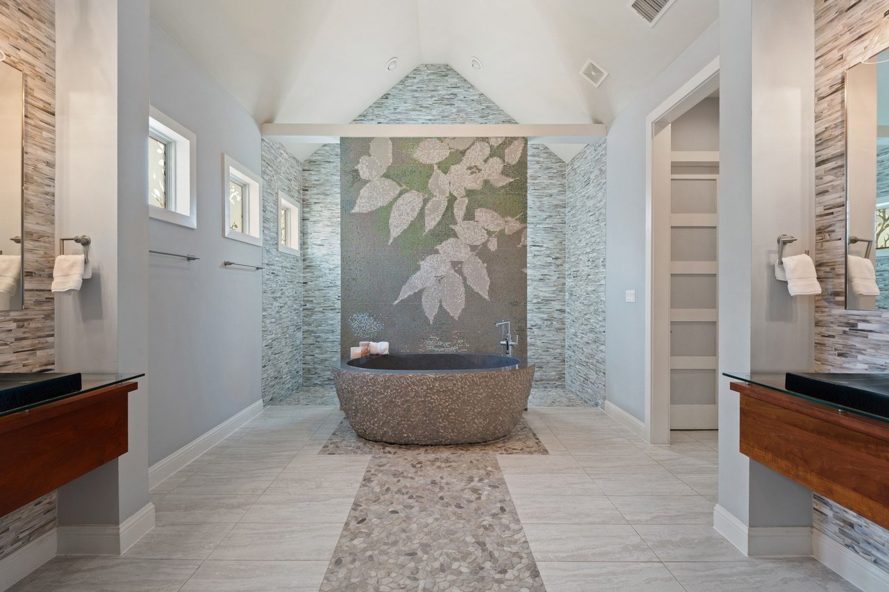 18101 Vistancia Drive