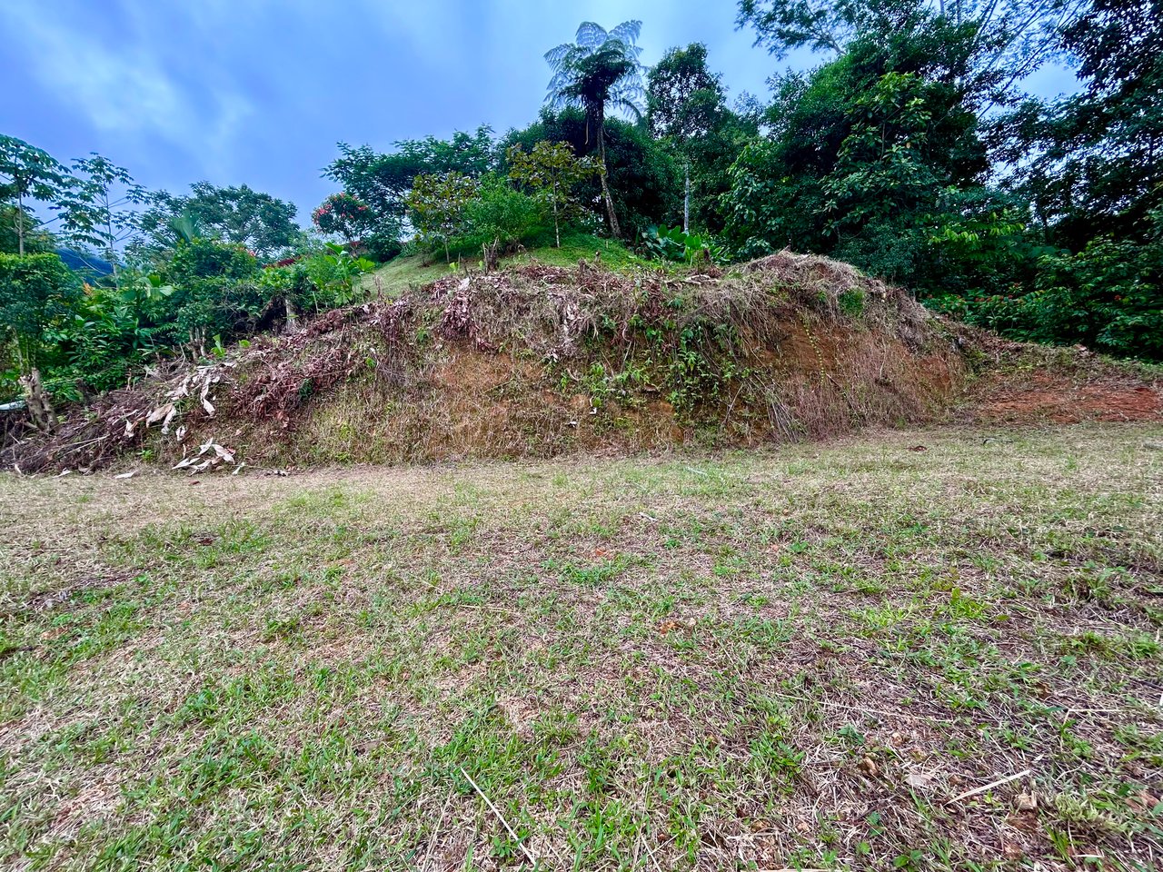 Beautiful Lot in Phase 9 Ojochal, Gated Communuity - NOW WITH LEGAL WATER