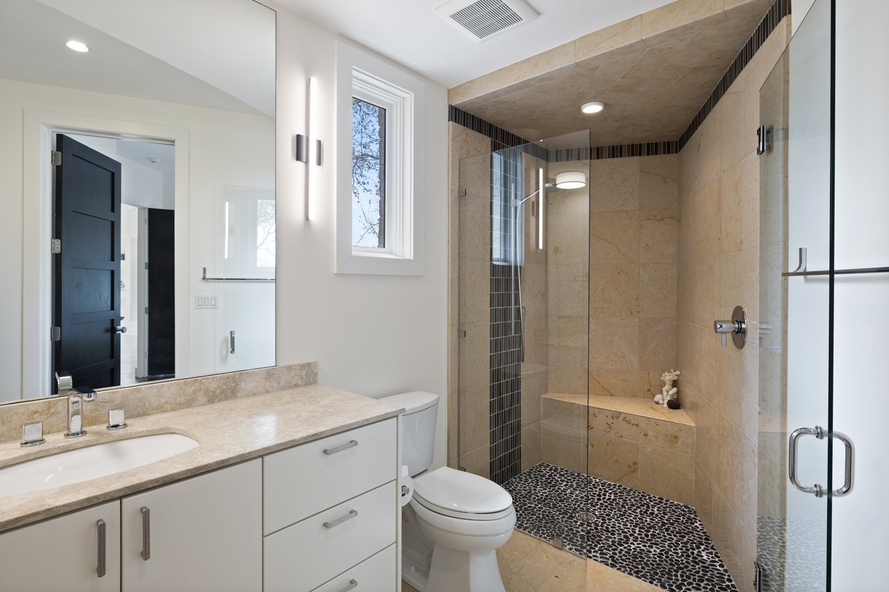 12028 Kirkland Ct